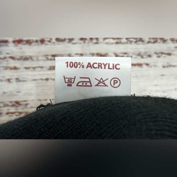 Ozzfest Knit Beanie - Picture 5 of 5